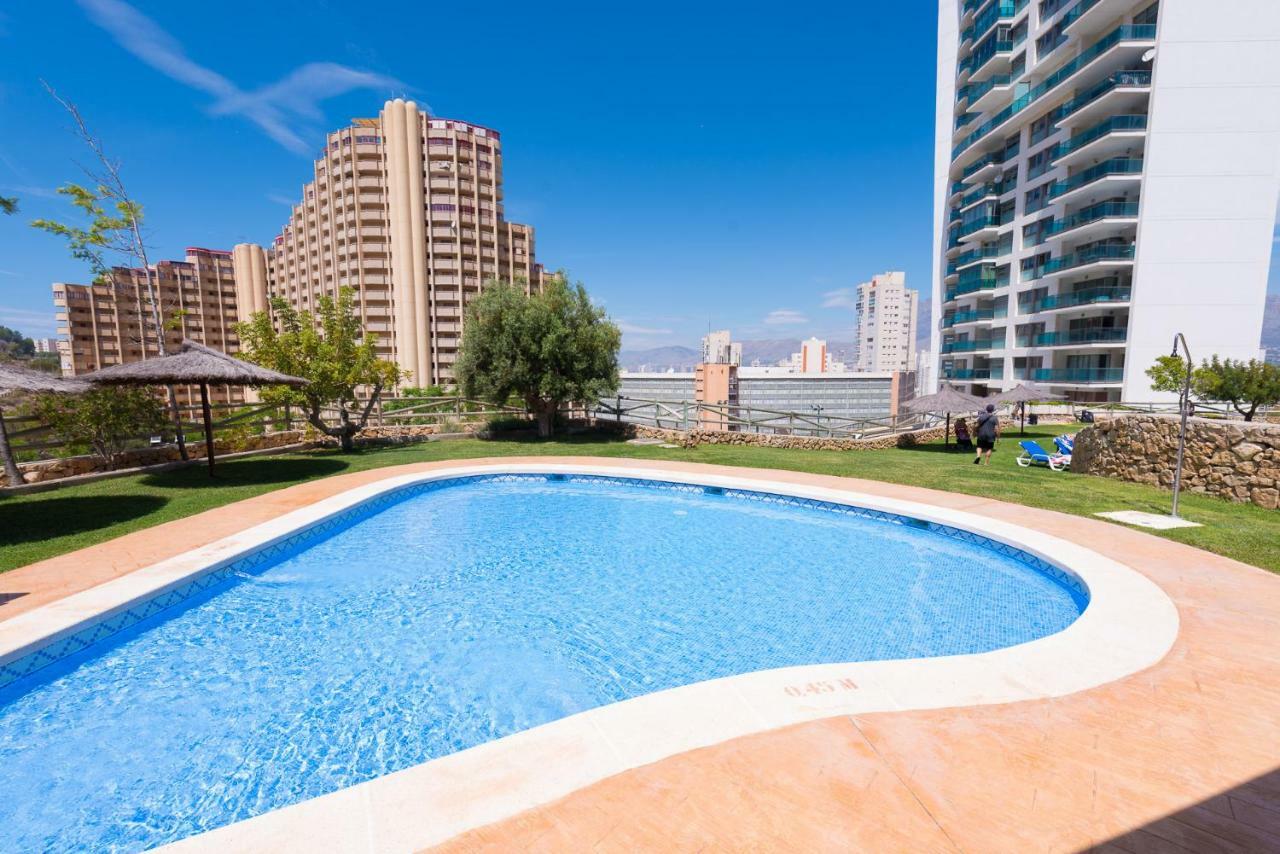 Benidorm High Rise Apartments - Sea Views - Torre Lugano Экстерьер фото